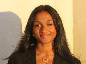 Headshot of Jenna Xavier